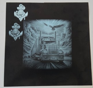Seconde feuille de test réussie avec de superbes contrastes sur le camion américain grâce au laser MOPA.